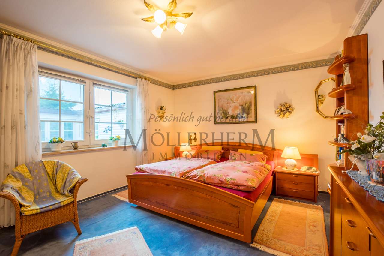 Schlafzimmer.